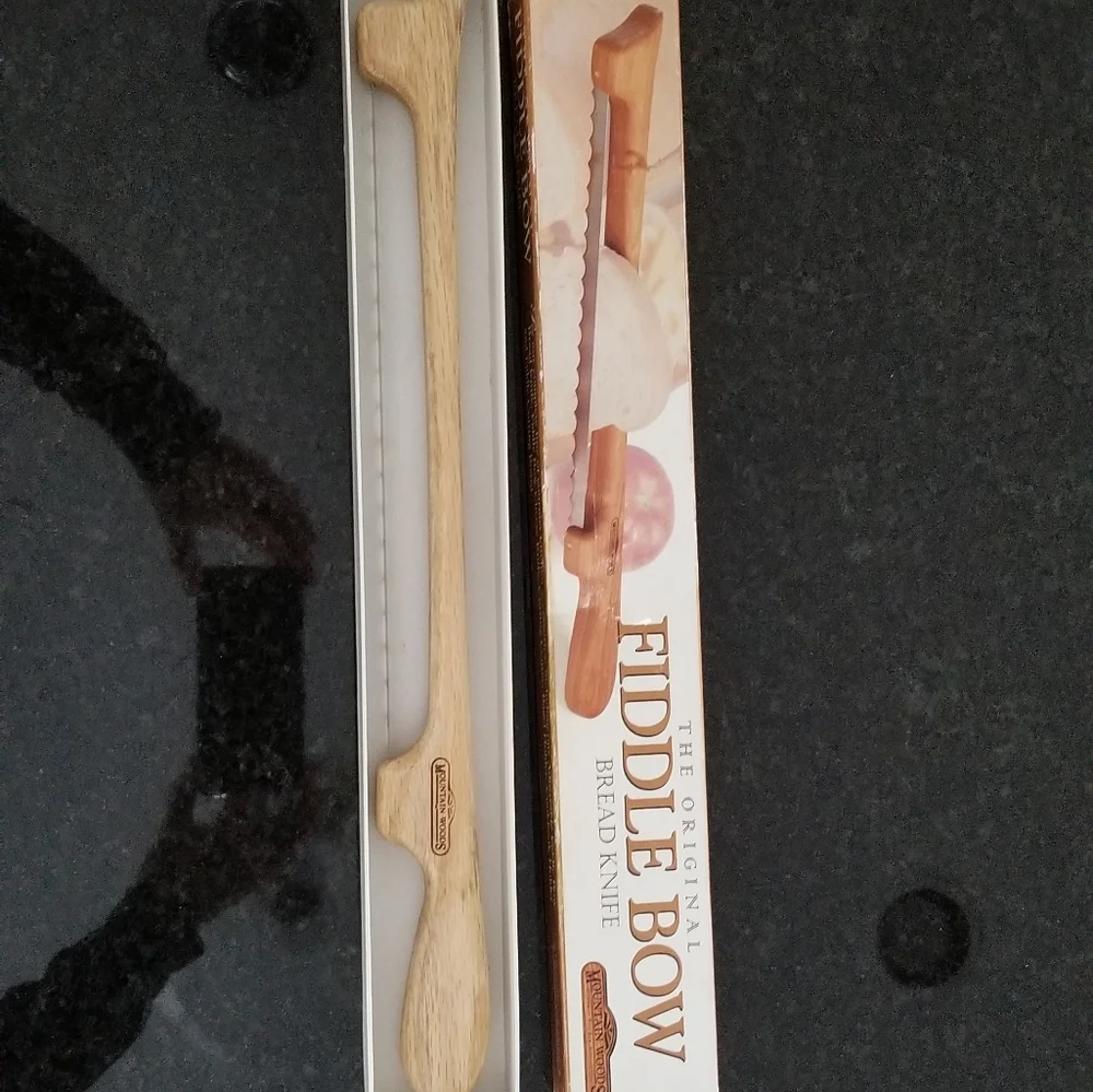 Bread Knife